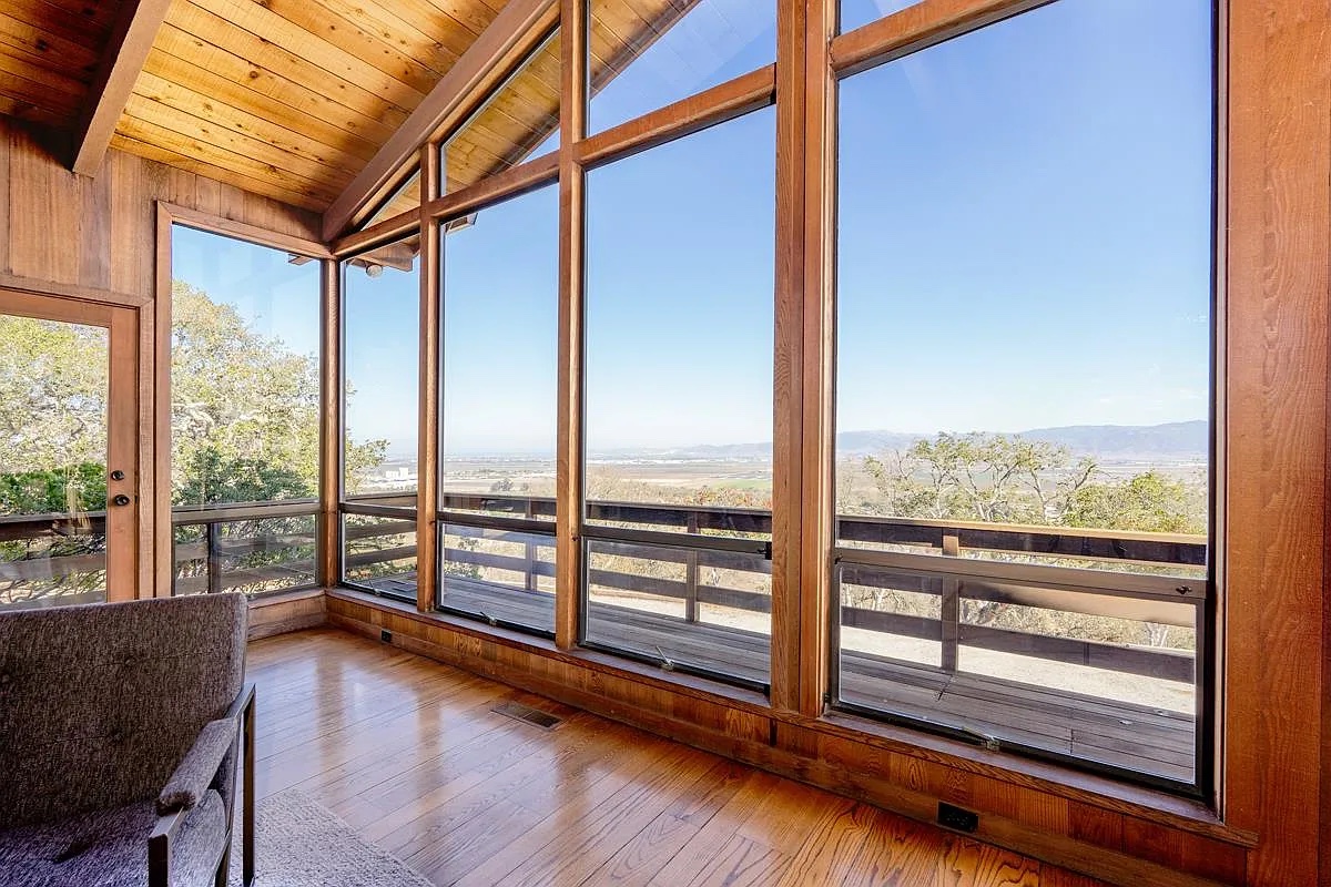 Valley and deck through the corner windows